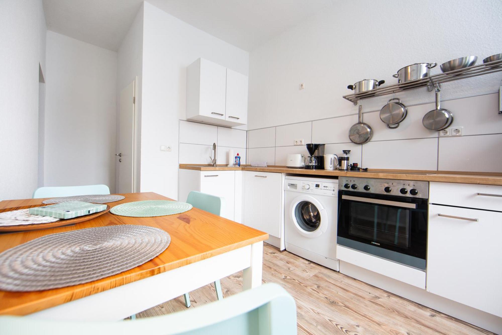 Grossraum-Apartments Mit 2Sz, Wz, Kueche, Smart-Tv, Parken, Etc Erfurt Cameră foto