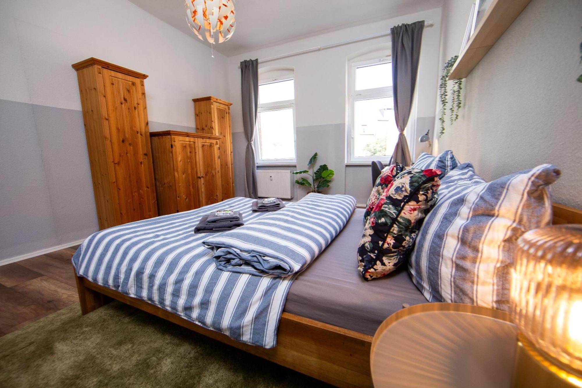 Grossraum-Apartments Mit 2Sz, Wz, Kueche, Smart-Tv, Parken, Etc Erfurt Cameră foto